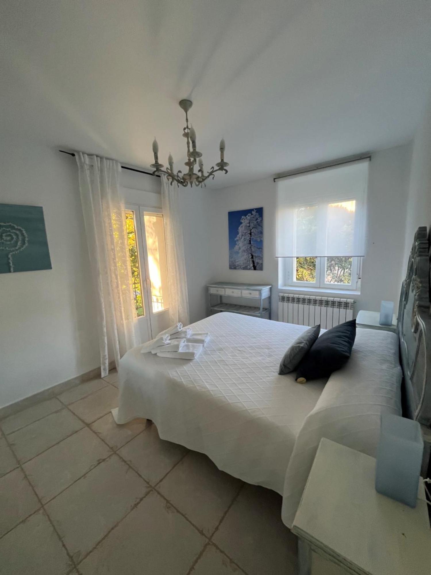 Agoncillo Villa Merenciana מראה חיצוני תמונה