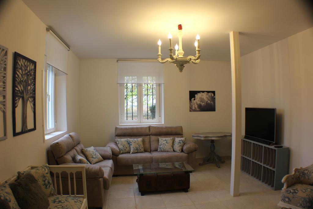 Agoncillo Villa Merenciana מראה חיצוני תמונה